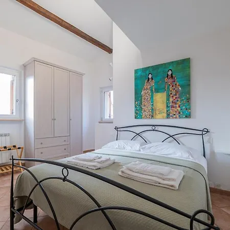 Juliet's Paradise - Rooftop Terrace Apartman