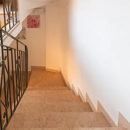 Juliet's Paradise - Rooftop Terrace