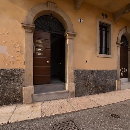 Juliet's Paradise - Rooftop Terrace * Верона